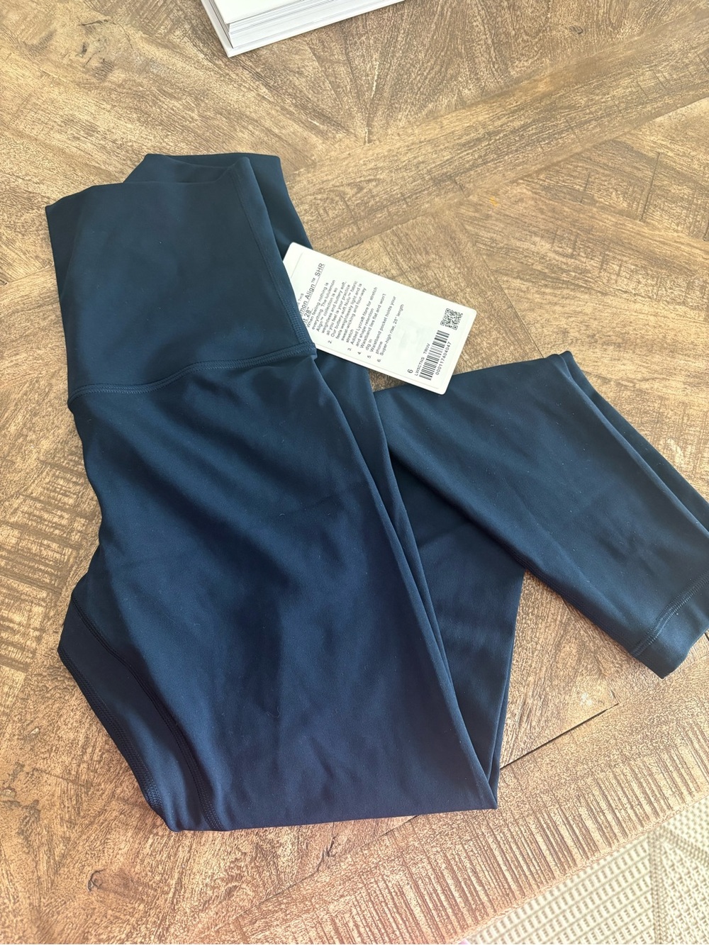 NWT lululemon Navy Align SHR Pant
